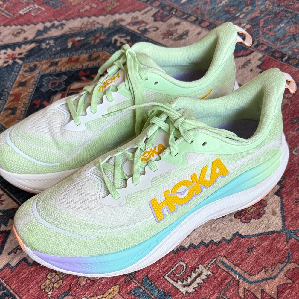 Hoka Skyflow Athletic Shoes